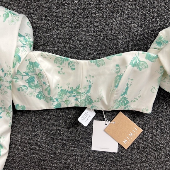 Mimii London Bardot Tudor Sleeve Top - Picture 6 of 6